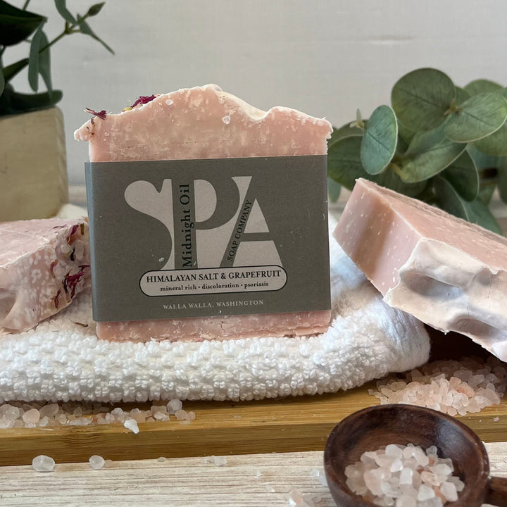 himalanyan salt grapefruit spa goat milk soap
