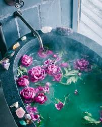 Magic of Crystals in the Bath