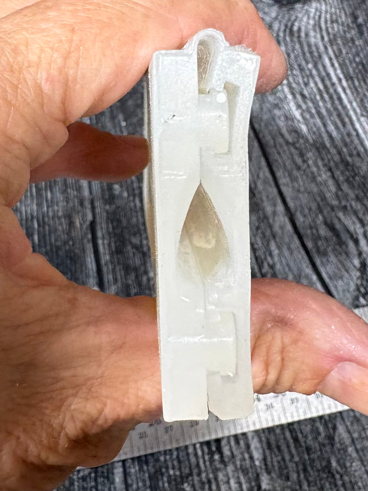 MOLD RAIN/TEAR DROP OR LEAF